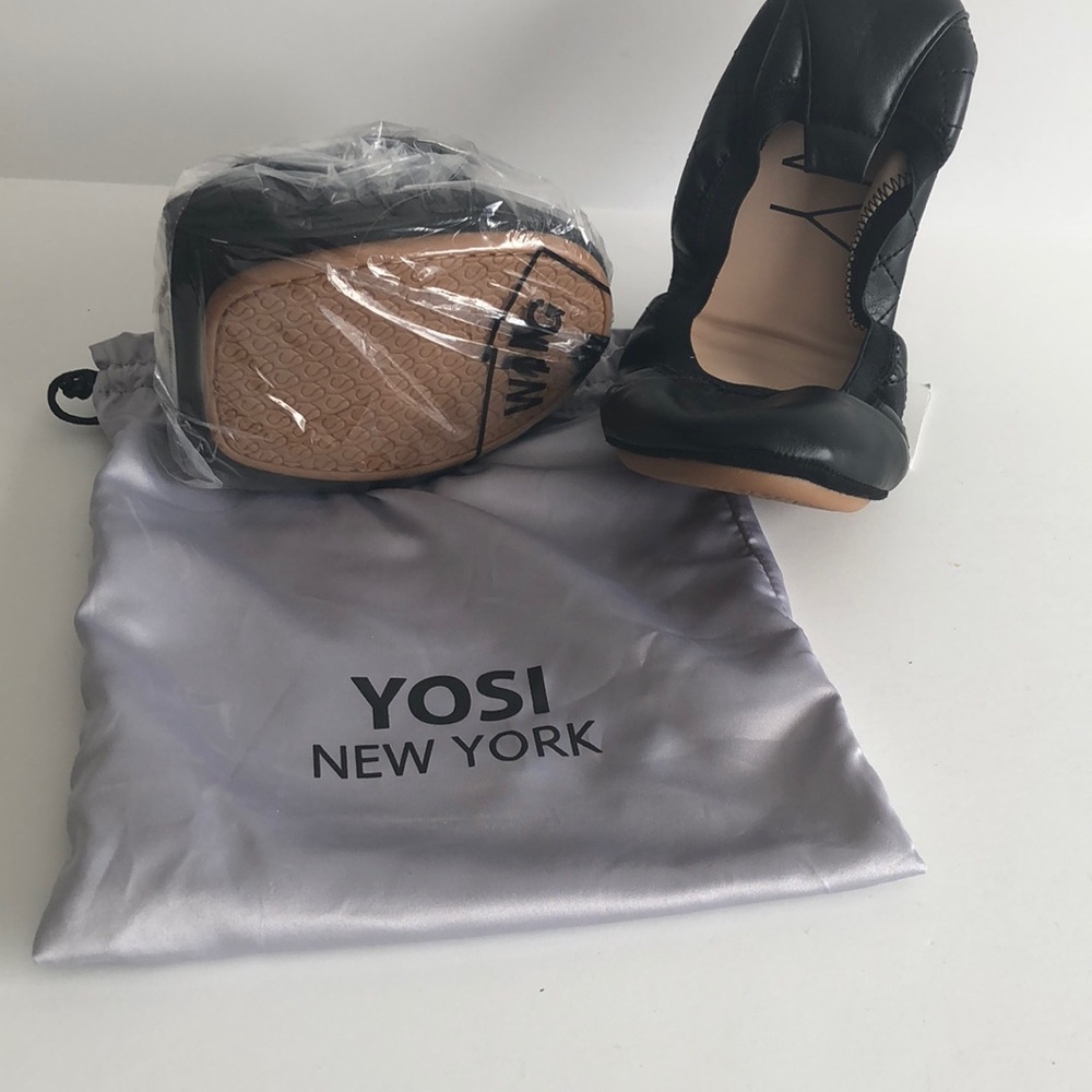 Black Leather Foldable Ballet Flats